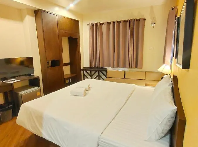 Vinary Sukhumvit Отель Бангкок